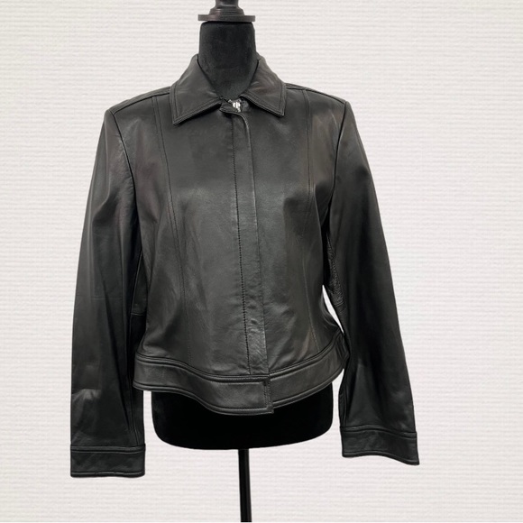 Women’s Medium Valerie Stevens Black Leather Jacket - Picture 6 of 8